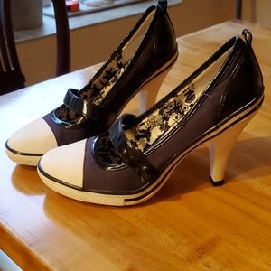 Adorable sneaker style heels with a unique print